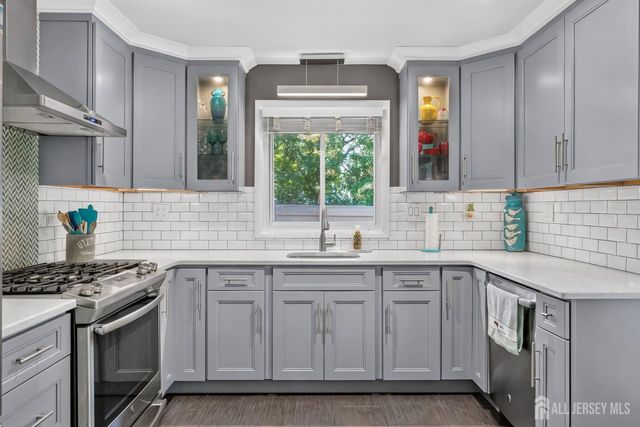 704 Third Street, Dunellen, NJ 08812