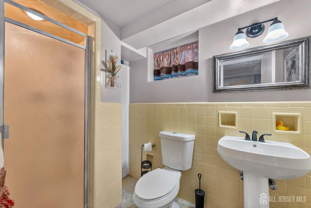 704 Third Street, Dunellen, NJ 08812