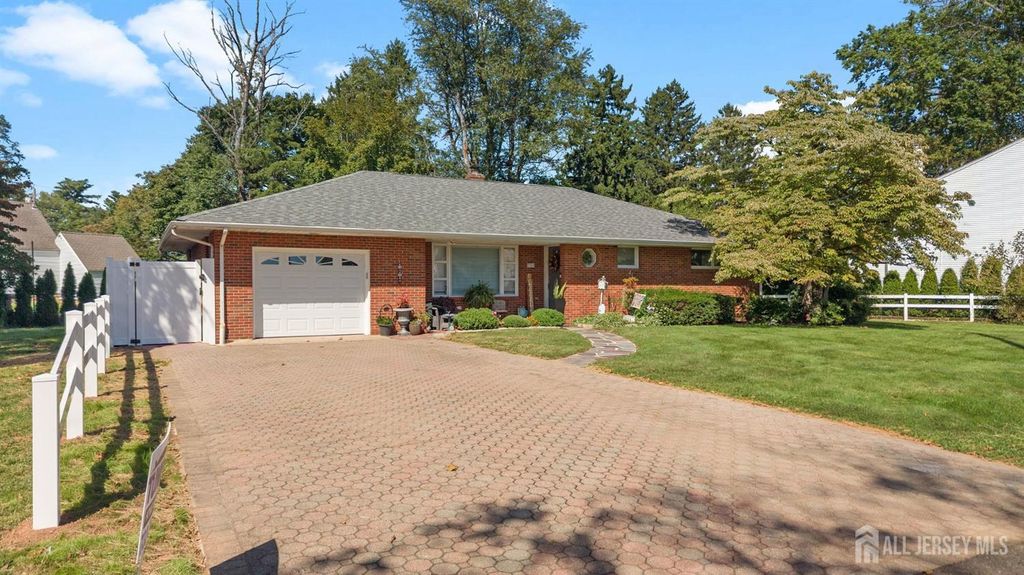 704 Third Street, Dunellen, NJ 08812
