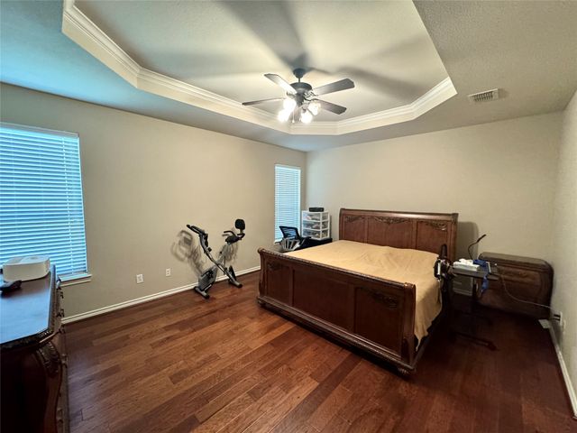 1100 Annalea Cove Drive, Lewisville, TX 75056