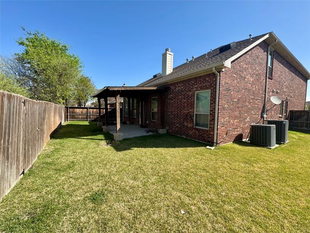1100 Annalea Cove Drive, Lewisville, TX 75056