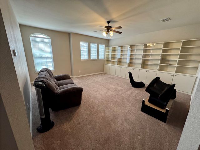1100 Annalea Cove Drive, Lewisville, TX 75056