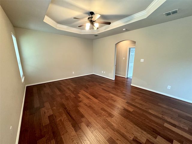 1100 Annalea Cove Drive, Lewisville, TX 75056