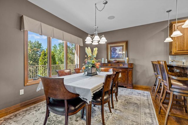 11 Shore View Drive, Reeds Spring, MO 65737