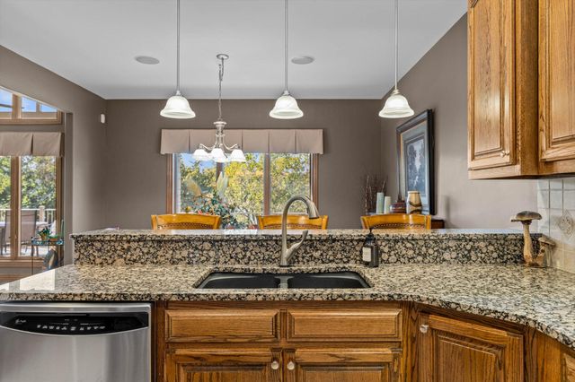 11 Shore View Drive, Reeds Spring, MO 65737