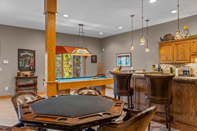 11 Shore View Drive, Reeds Spring, MO 65737