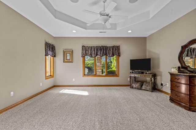 11 Shore View Drive, Reeds Spring, MO 65737