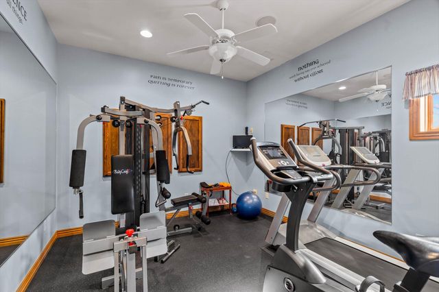 11 Shore View Drive, Reeds Spring, MO 65737