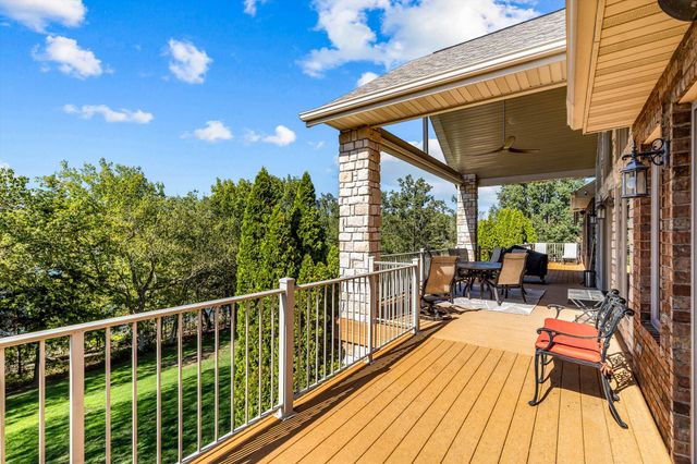 11 Shore View Drive, Reeds Spring, MO 65737