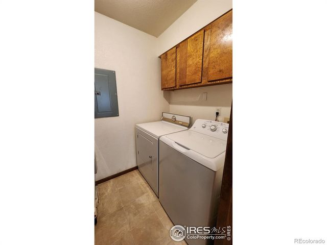 6239 Willow Lane, Boulder, CO 80301