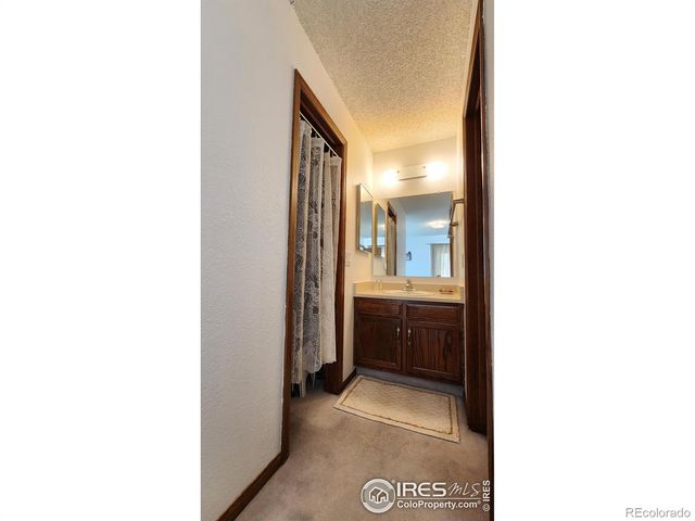 6239 Willow Lane, Boulder, CO 80301