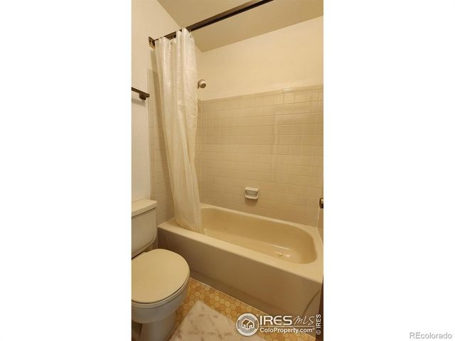 6239 Willow Lane, Boulder, CO 80301