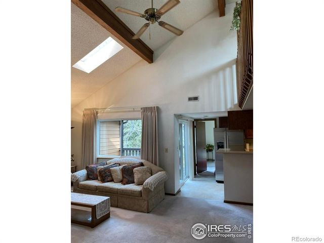 6239 Willow Lane, Boulder, CO 80301