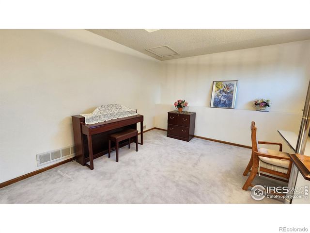 6239 Willow Lane, Boulder, CO 80301