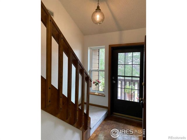 6239 Willow Lane, Boulder, CO 80301