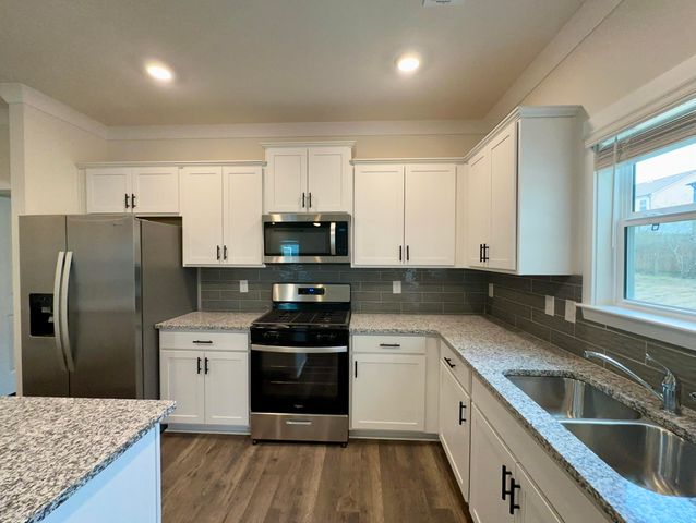 10811 Upland Drive, Apison, TN 37302