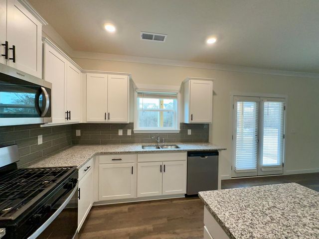 10811 Upland Drive, Apison, TN 37302