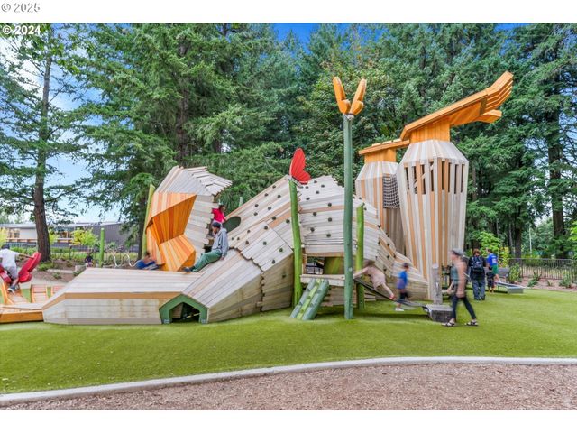 24995 W BASELINE Rd, Hillsboro, OR 97123