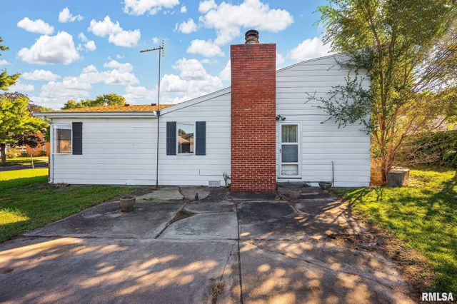 804 ILLINOIS Street, Pekin, IL 61554