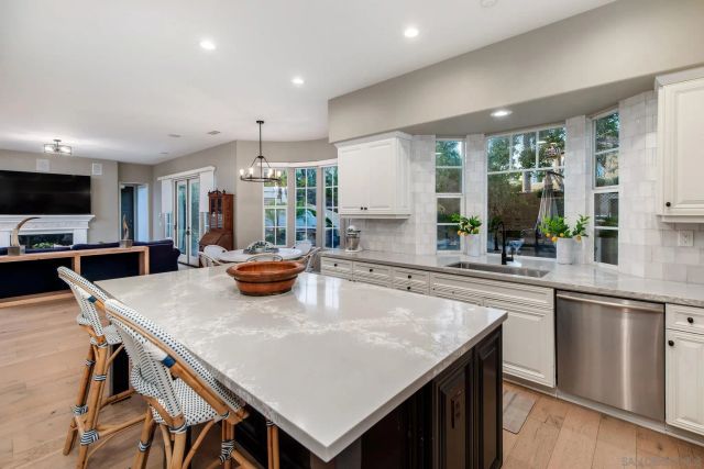 5012 Seagrove Cove, San Diego, CA 92130