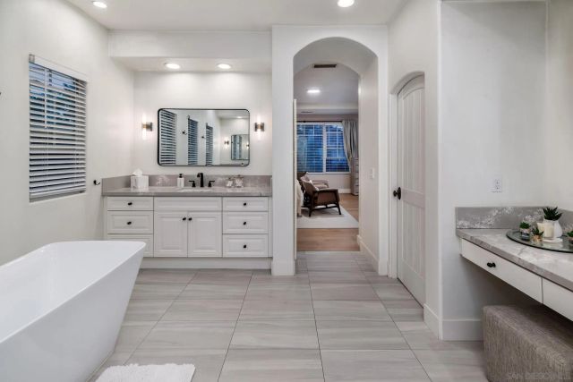 5012 Seagrove Cove, San Diego, CA 92130