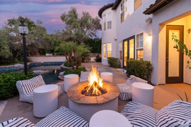 5012 Seagrove Cove, San Diego, CA 92130