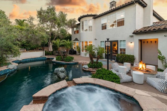 5012 Seagrove Cove, San Diego, CA 92130