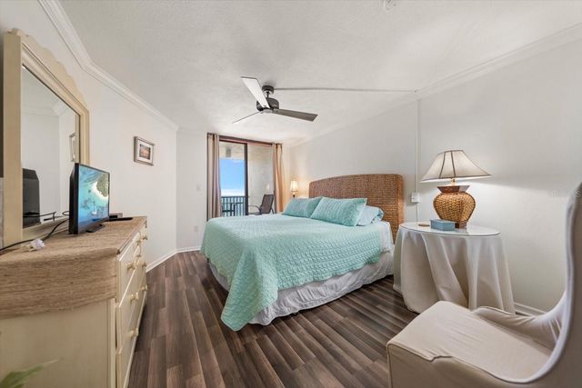 1290 GULF BOULEVARD 2004, Clearwater, FL 33767