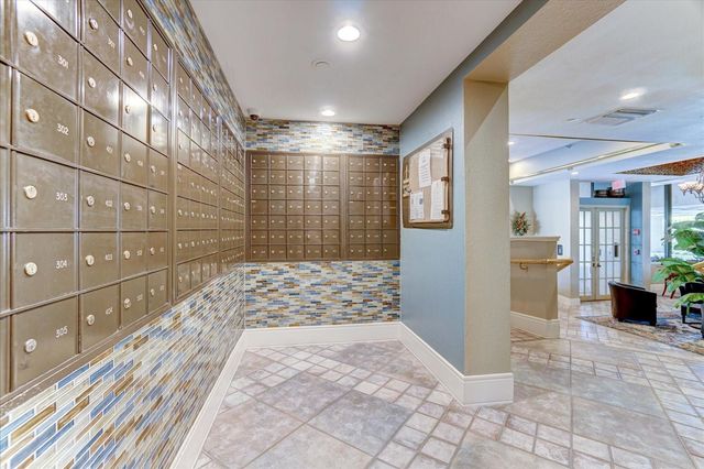 1290 GULF BOULEVARD 2004, Clearwater, FL 33767