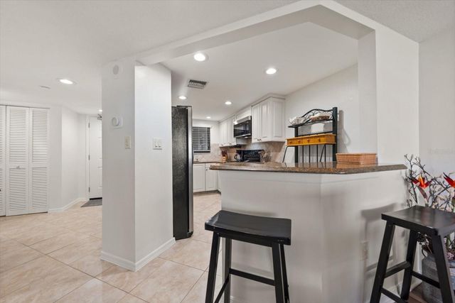 1290 GULF BOULEVARD 2004, Clearwater, FL 33767