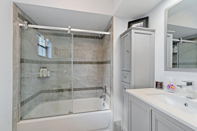 348 River Drive, Tequesta, FL 33469