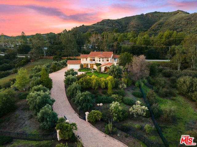 2175 Cold Canyon Road, Calabasas, CA 91302