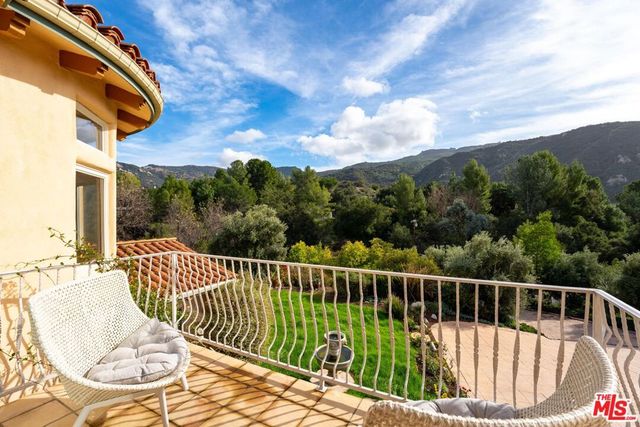 2175 Cold Canyon Road, Calabasas, CA 91302