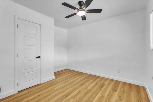 203 E 7th Street, Irving, TX 75060