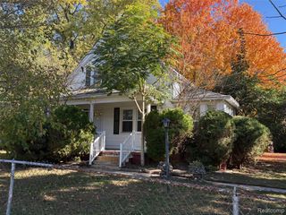1436 N Prospect Road, Ypsilanti, MI 48198