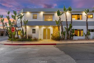 11527 Dona Dolores, Studio City, CA 91604