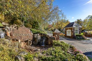 175 Ridgewood Drive 175, Middlebury, CT 06762