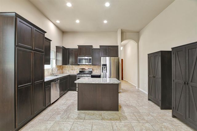 7442 Casita Drive, Magnolia, TX 77354