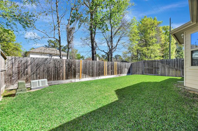 7442 Casita Drive, Magnolia, TX 77354