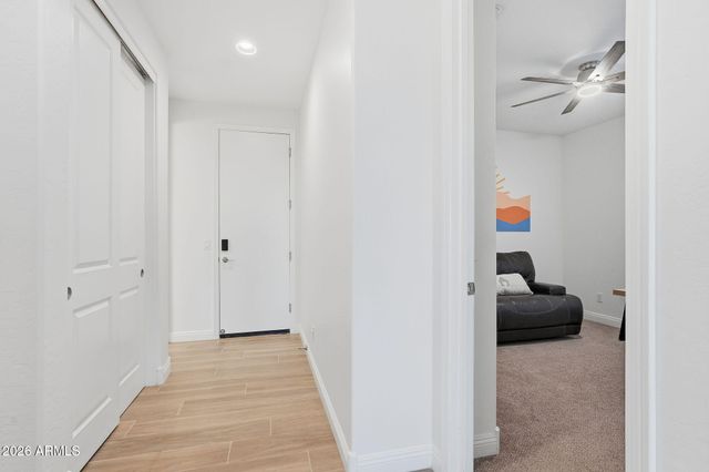 498 W CHASE Street, San Tan Valley, AZ 85143