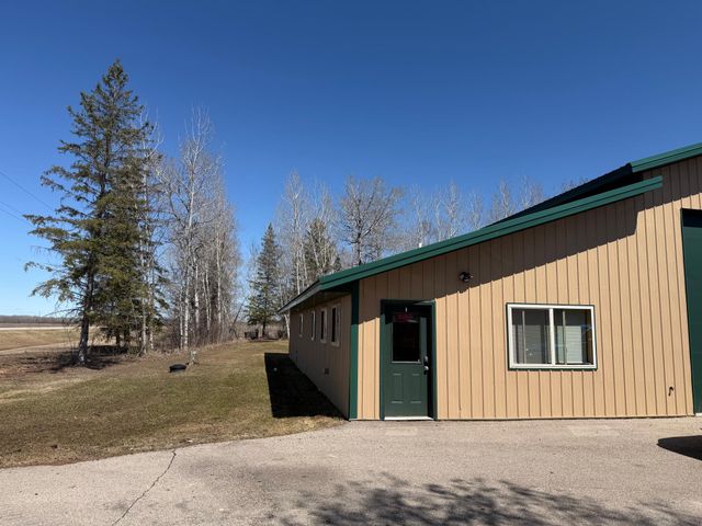 1784 County Road 1 SW, Baudette, MN 56623