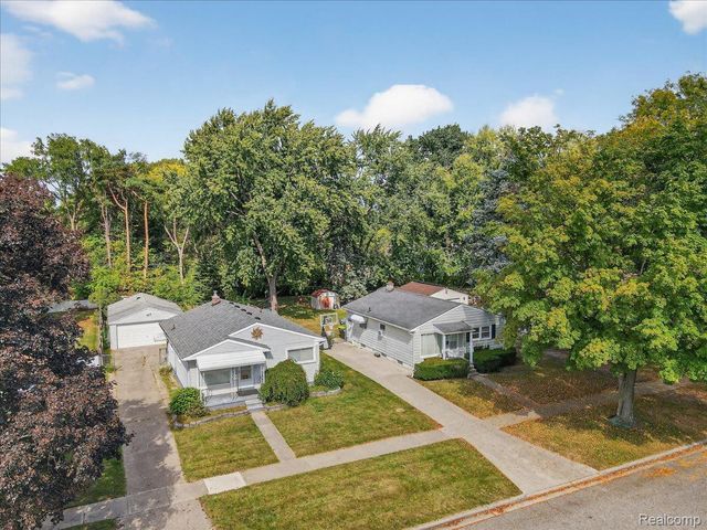 731 1st Avenue, Pontiac, MI 48340