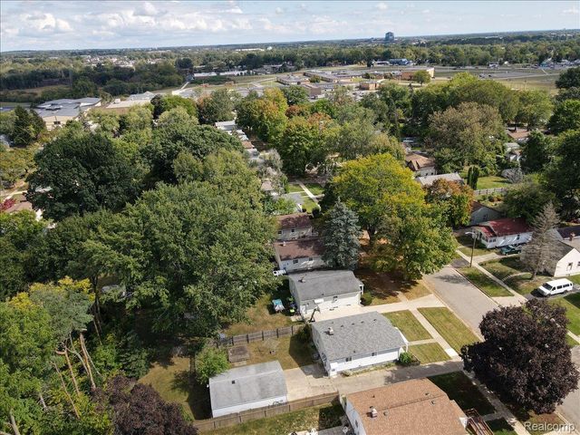 731 1st Avenue, Pontiac, MI 48340