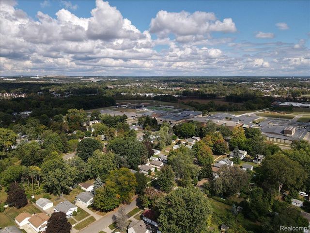 731 1st Avenue, Pontiac, MI 48340