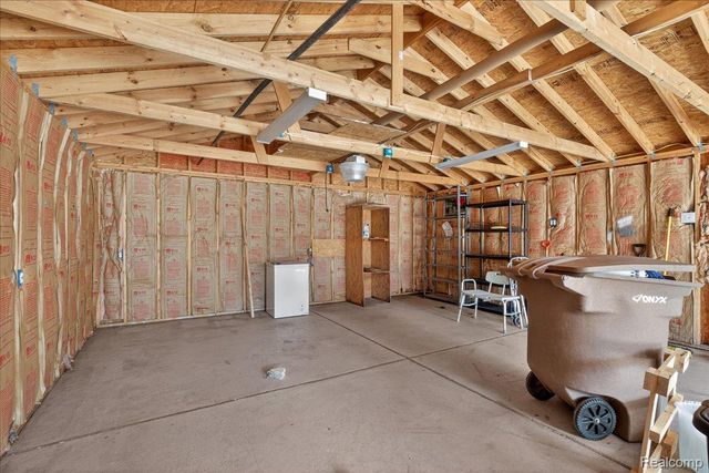 731 1st Avenue, Pontiac, MI 48340