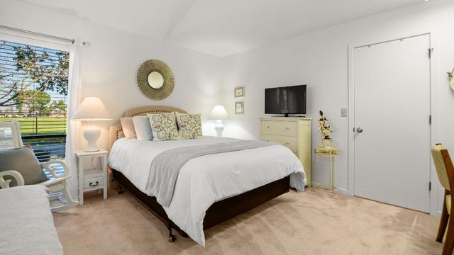 2410 Central Park, Lodi, CA 95242