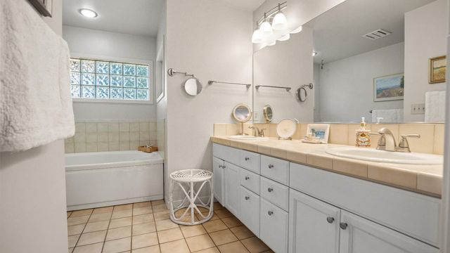 2410 Central Park, Lodi, CA 95242