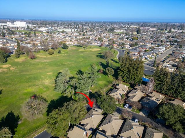 2410 Central Park, Lodi, CA 95242