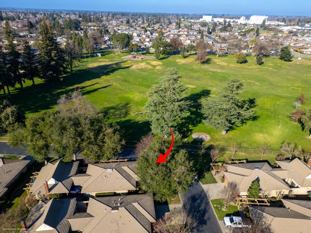 2410 Central Park, Lodi, CA 95242