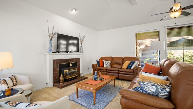 2410 Central Park, Lodi, CA 95242